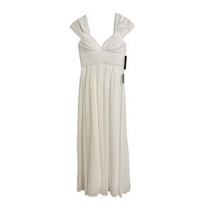 Lulu's Elegant White Prom Dress